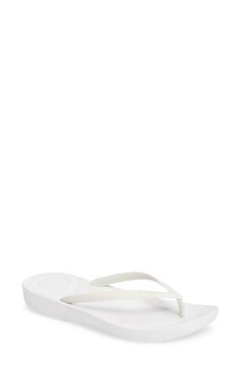 Women's Fitflop Iqushion Flip Flop M - White