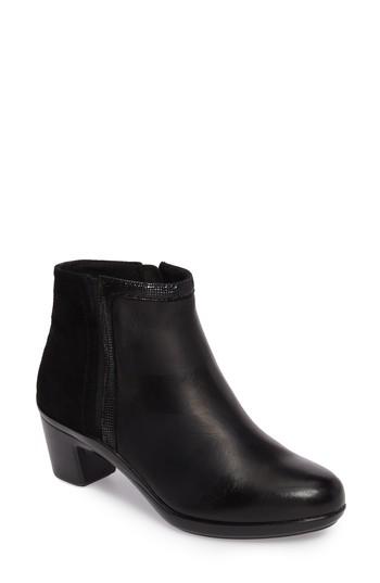Women's Aravon Lexee Wateproof Bootie B - Black