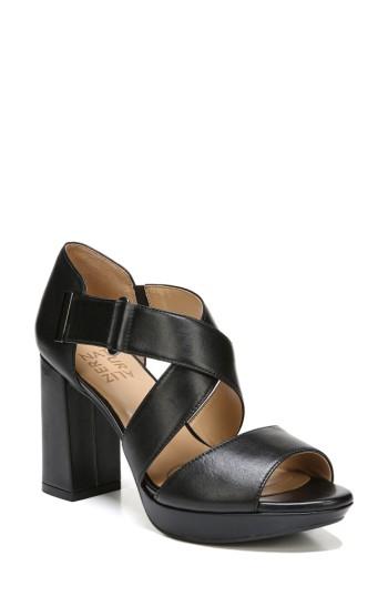 Women's Naturalizer Harper Platform Sandal .5 M - Black