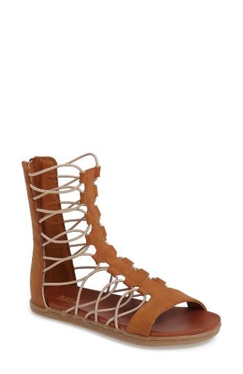 Women's Mia Elly Gladiator Sandal .5 M - Brown