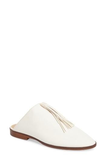 Women's Matisse Arabian Tassel Mule M - White