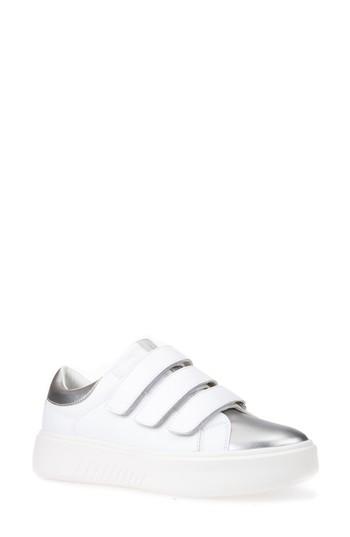 Women's Geox Nhenbus 3 Sneaker Us / 35eu - White