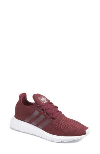 Women's Adidas Swift Run Sneaker Women's / 4 Men's M - Burgundy