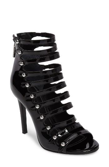 Women's Kendall + Kylie Giaa Strappy Sandal .5 M - Black