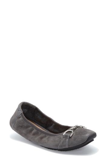 Women's Me Too Brielle Flat .5 M - Grey