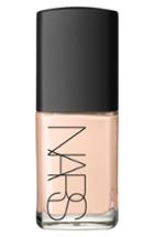 Nars Sheer Glow Foundation - Oslo
