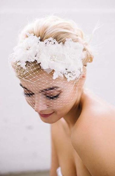 Sara Gabriel 'cara' Embellished Blusher Veil Hair Ribbon, Size - Ivory