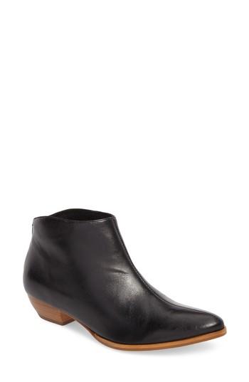 Women's Matisse Aida Low Bootie .5 M - Black