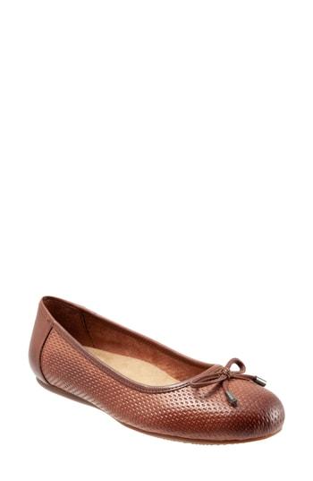 Women's Softwalk Napa Flat M - Brown