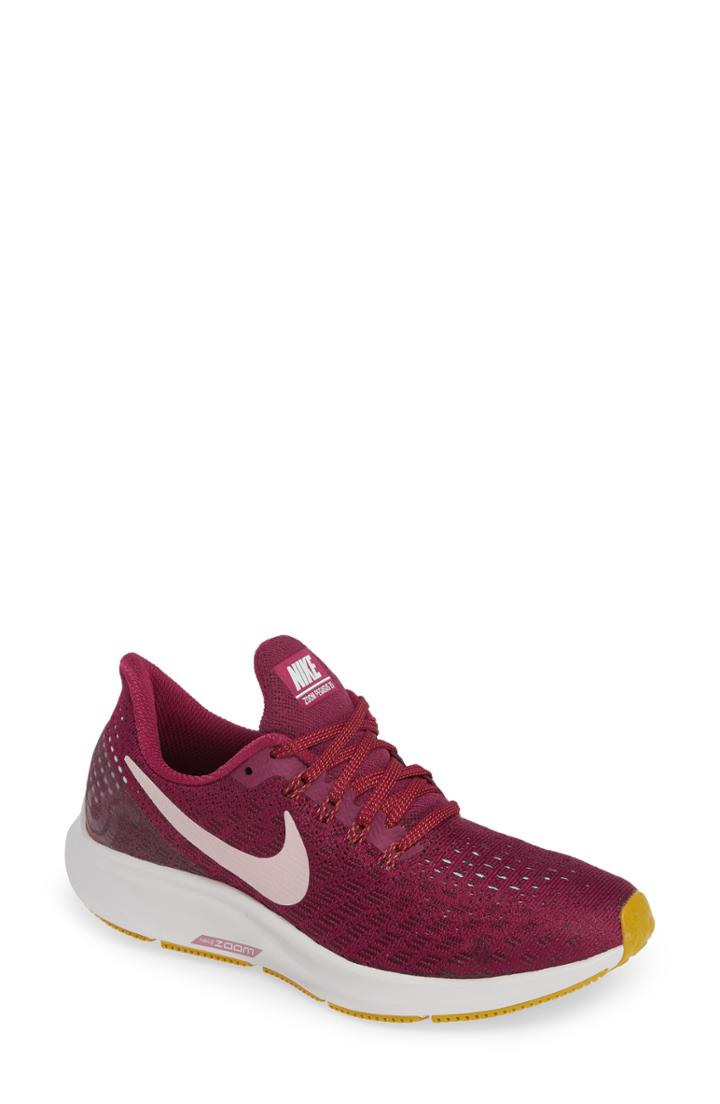 Women's Nike Air Zoom Pegasus 35 Running Shoe M - Burgundy
