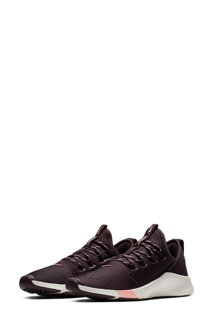 Women's Nike Air Zoom Elevate Training Shoe M - Burgundy