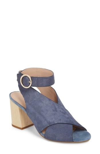 Women's Taryn Rose Leila Sandal M - Blue