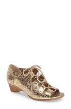 Women's Bella Vita Prescott Ghillie Pump N - Metallic