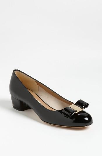 Women's Salvatore Ferragamo Vara Pump C - Black