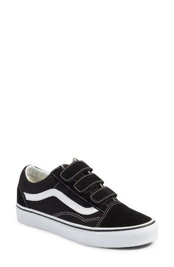 Women's Vans Old Skool V Pro Sneaker .5 M - Black