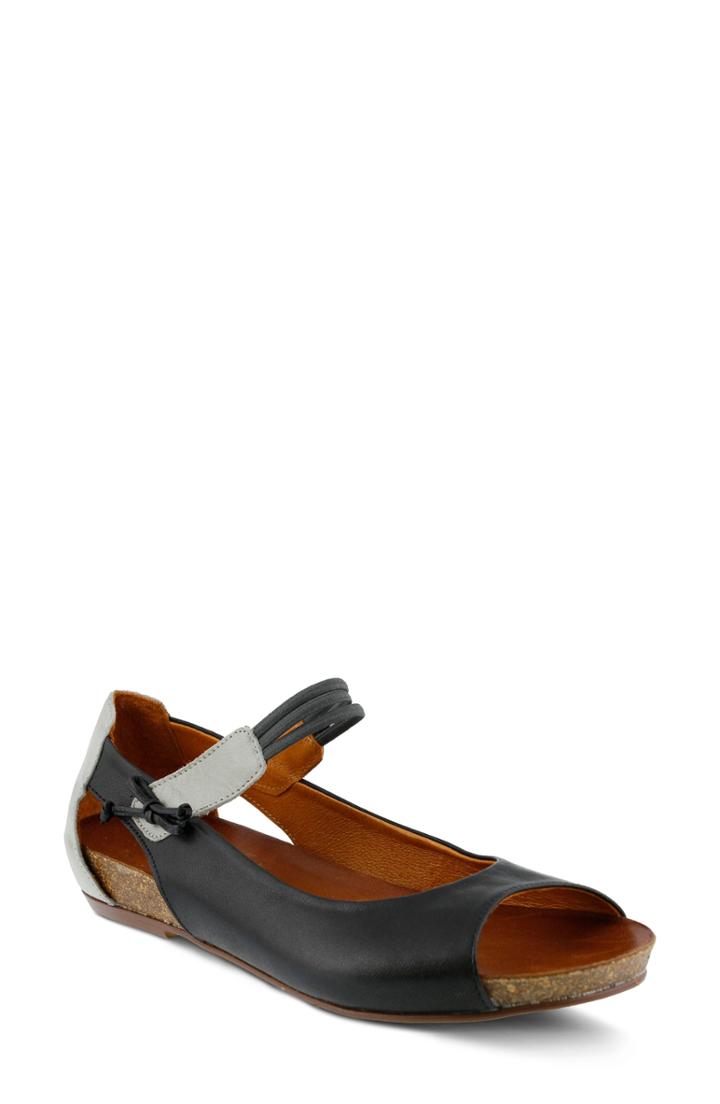 Women's Spring Step Aside Flat .5-6us / 36eu - Black