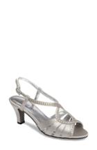 Women's David Tate Whisper Slingback Sandal .5 N - Grey