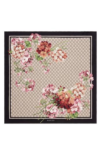 Women's Gucci Gg Blooms Foulard Scarf, Size - Pink