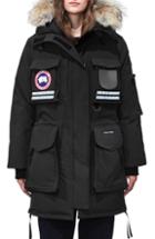 Women's Canada Goose Snow Mantra Extreme Weather 675-fill Power Down Arctic Tech Parka With Genuine Coyote Fur Trim (6-8) - Black