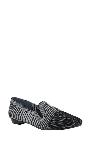 Women's J.renee Martyne Smoking Slipper .5 B - Grey