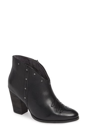 Women's Ariat Kaelyn Bootie M - Black