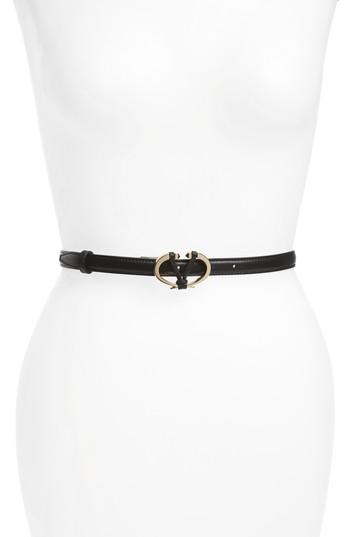 Women's Valentino Garavani V Rivet Leather Belt - 0no Nero
