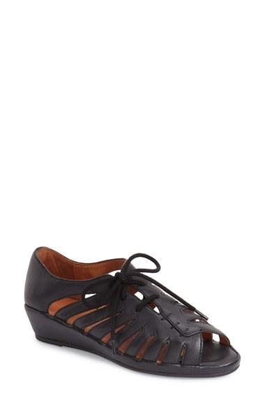 Women's L'amour Des Pieds 'bellina' Wedge Sandal M - Black