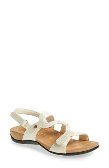 Women's Vionic 'paros' Sandal M - White