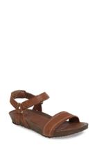 Women's Teva Ysidro Stitch Sandal M - Brown