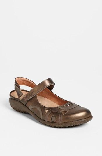 Women's Naot 'rongo' Slip-on Us / 39eu - Metallic