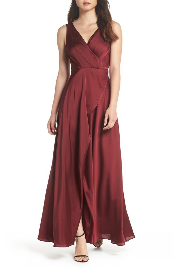 Women's Fame And Partners Vivian A-line Gown