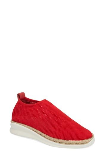 Women's Kelsi Dagger Brooklyn Central Sneaker .5 M - Red