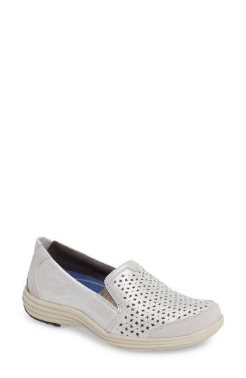 Women's Aravon 'bonnie' Slip-on Sneaker B - Metallic