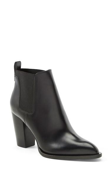 Women's Vince 'edith' Pointy Toe Leather Chelsea Bootie,