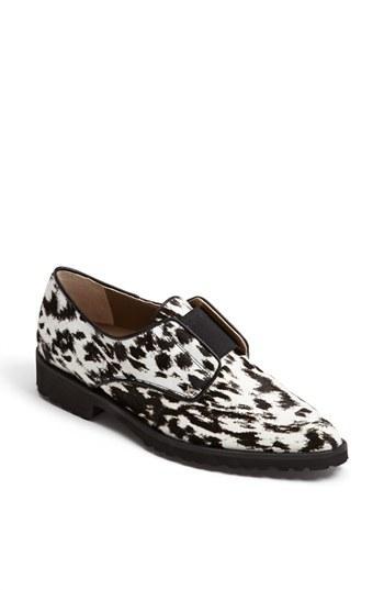 Anyi Lu 'amy' Oxford Black/ White Pony