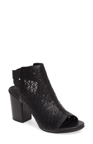 Women's Reaction Kenneth Cole Fridah Fly 2 Sandal
