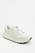 Women's Brooks 'addiction' Walking Shoe .5 Aa - White
