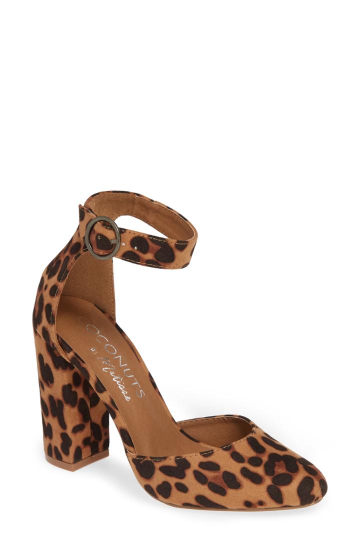 Women's Coconuts By Matisse Seamless Sandal M - Brown