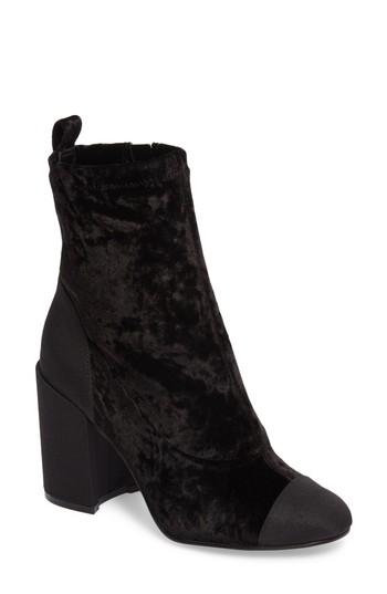 Women's Marc Fisher D Tache Bootie, Size 6 M - Black