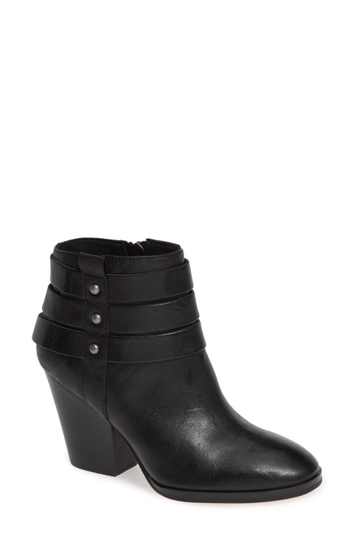 Women's Isola Levina Bootie .5 M - Black
