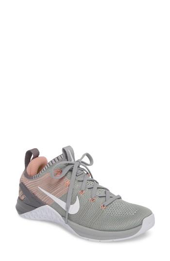 Women's Nike Metcon Dsx Flyknit 2 Training Shoe