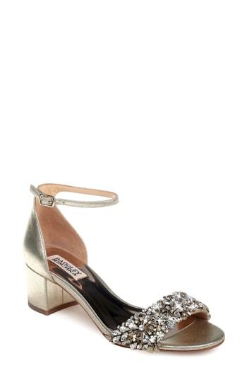 Women's Badgley Mischka Vega Ii Metallic Sandal .5 M - Metallic