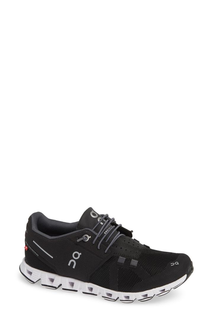 Women's On Shoes Cloud Running Shoe .5 B - Black