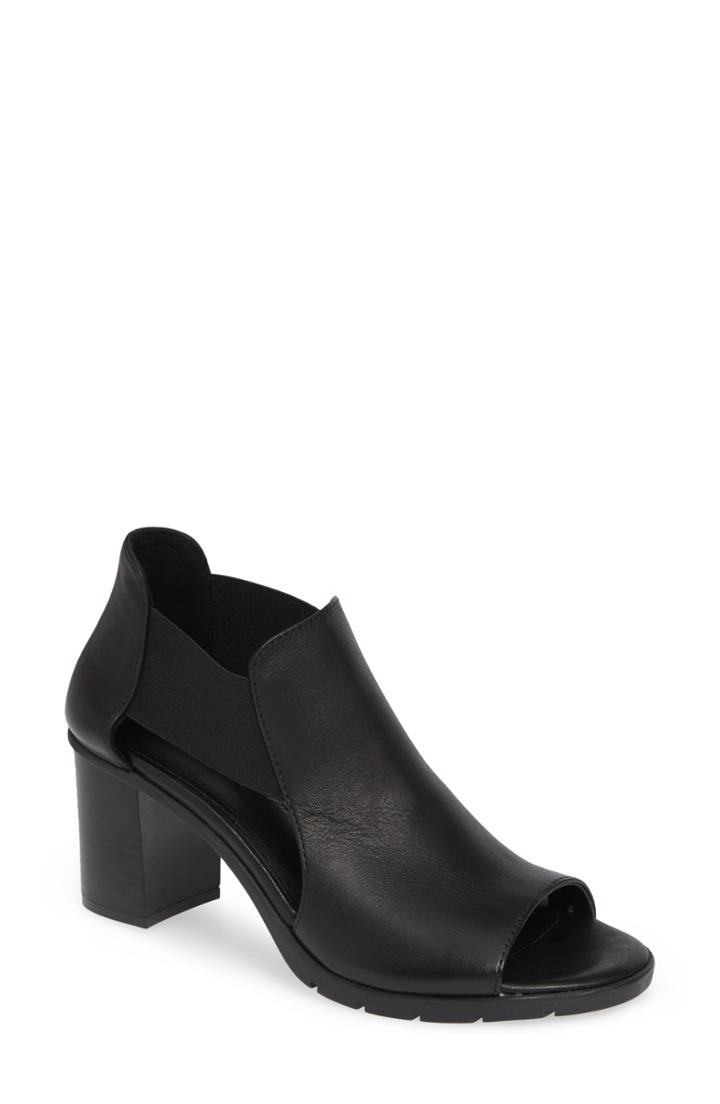 Women's The Flexx Ticket To Ride Sandal M - Black