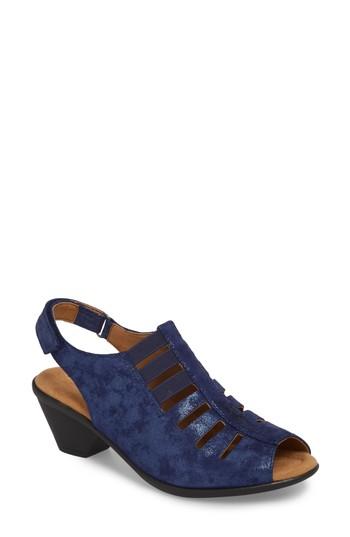 Women's Comfortiva Faye Sandal .5 M - Blue