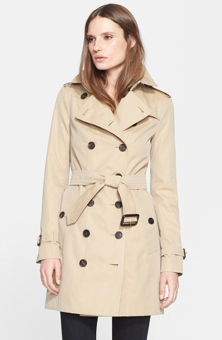 Women's Burberry Sandringham Mid Slim Trench Coat Us / 50 It - Beige