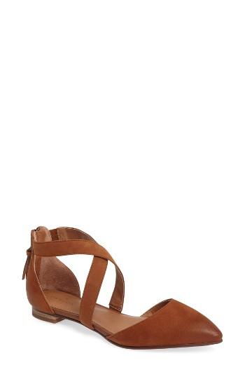 Women's Caslon 'aubry' Pointy Toe Flat M - Brown