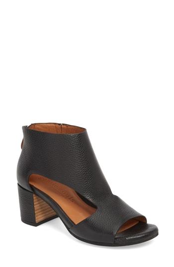 Women's Gentle Souls Charlene Peep Toe Sandal M - Black