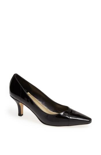 Women's Bella Vita 'wow' Kitten Heel Pump N - Black