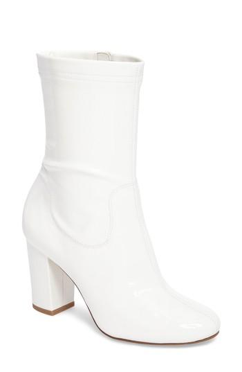 Women's Kenneth Cole Alyssa Bootie .5 M - White